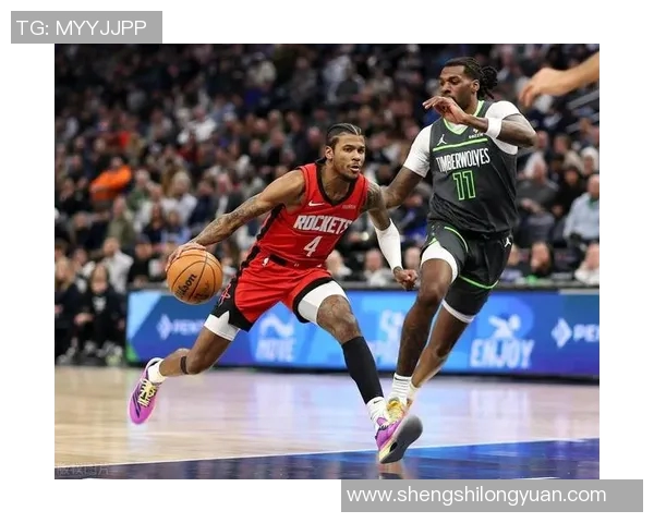 2009年火箭与山猫激战回顾球场上的精彩瞬间与战术较量分析